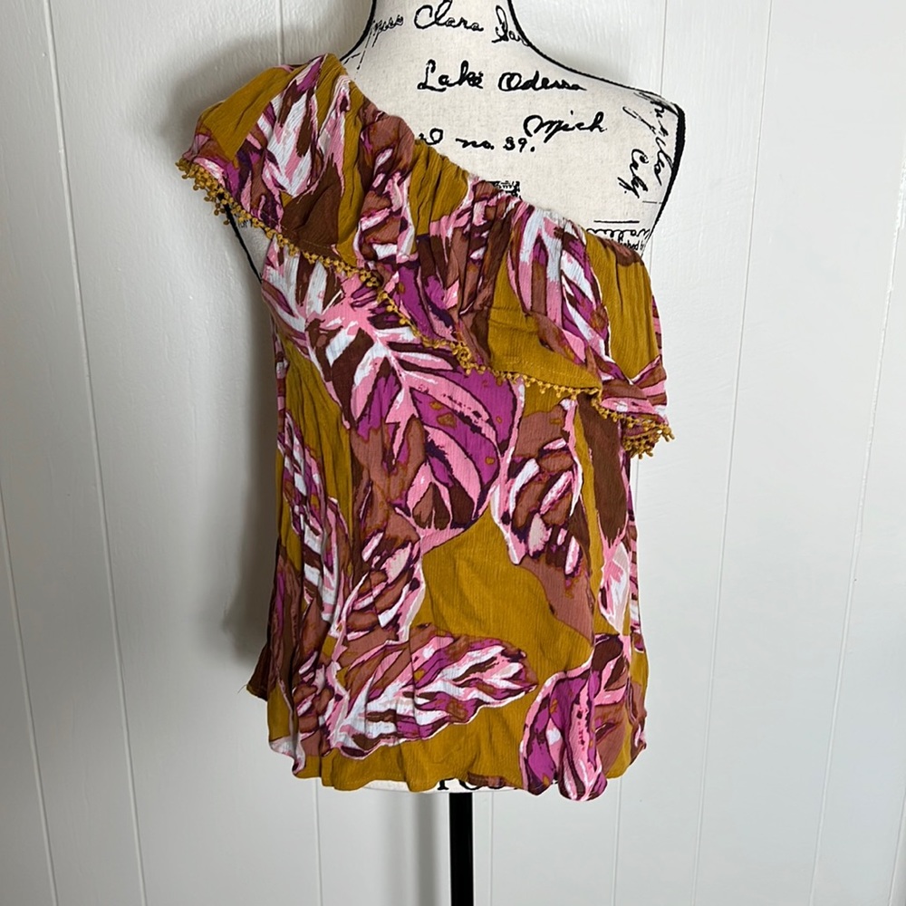 One Shoulder Floral Top